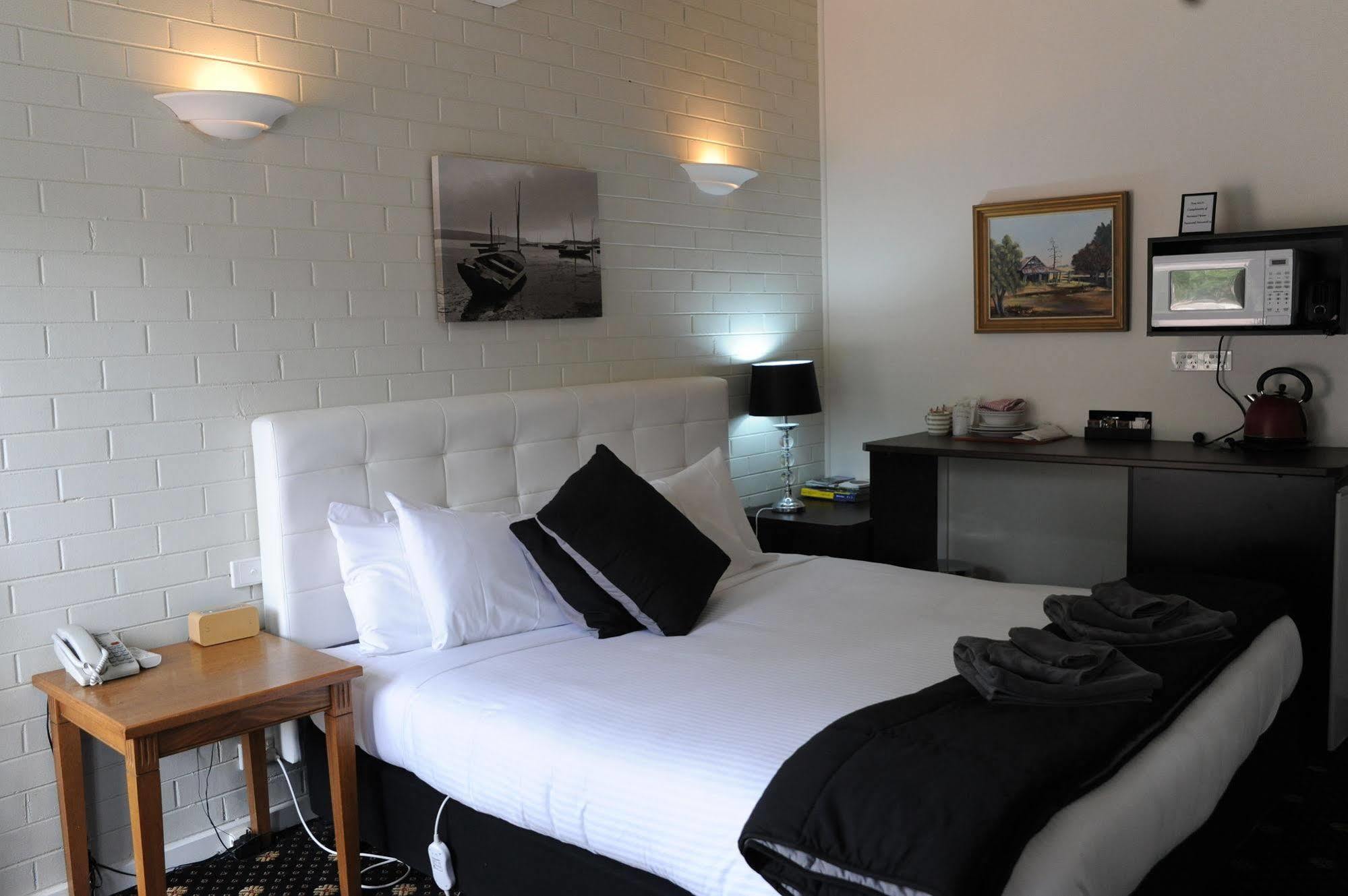Norwood House Motel & Receptions Mornington Dış mekan fotoğraf
